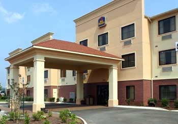 Best Western Strawberry Inn & Suites